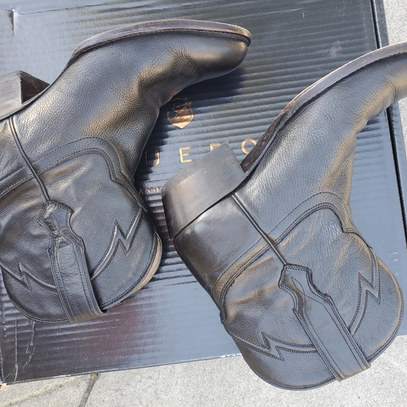 Women's Cuero Shorties - Picture 6 of 14